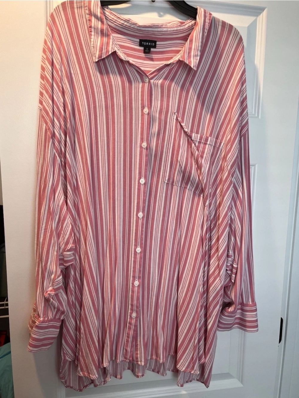 Torrid Pink and White Striped Tunic Top Plus Size Collated Button Up Size 6 Prep